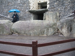 Newgrange prehistoric mound in Ireland © JRM